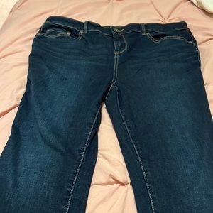 torrid midfit skinny jeans- New with tag not attached